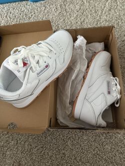 Kids Reebok NEW