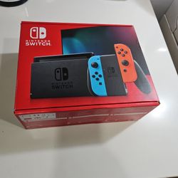 Nintendo SWITCH 