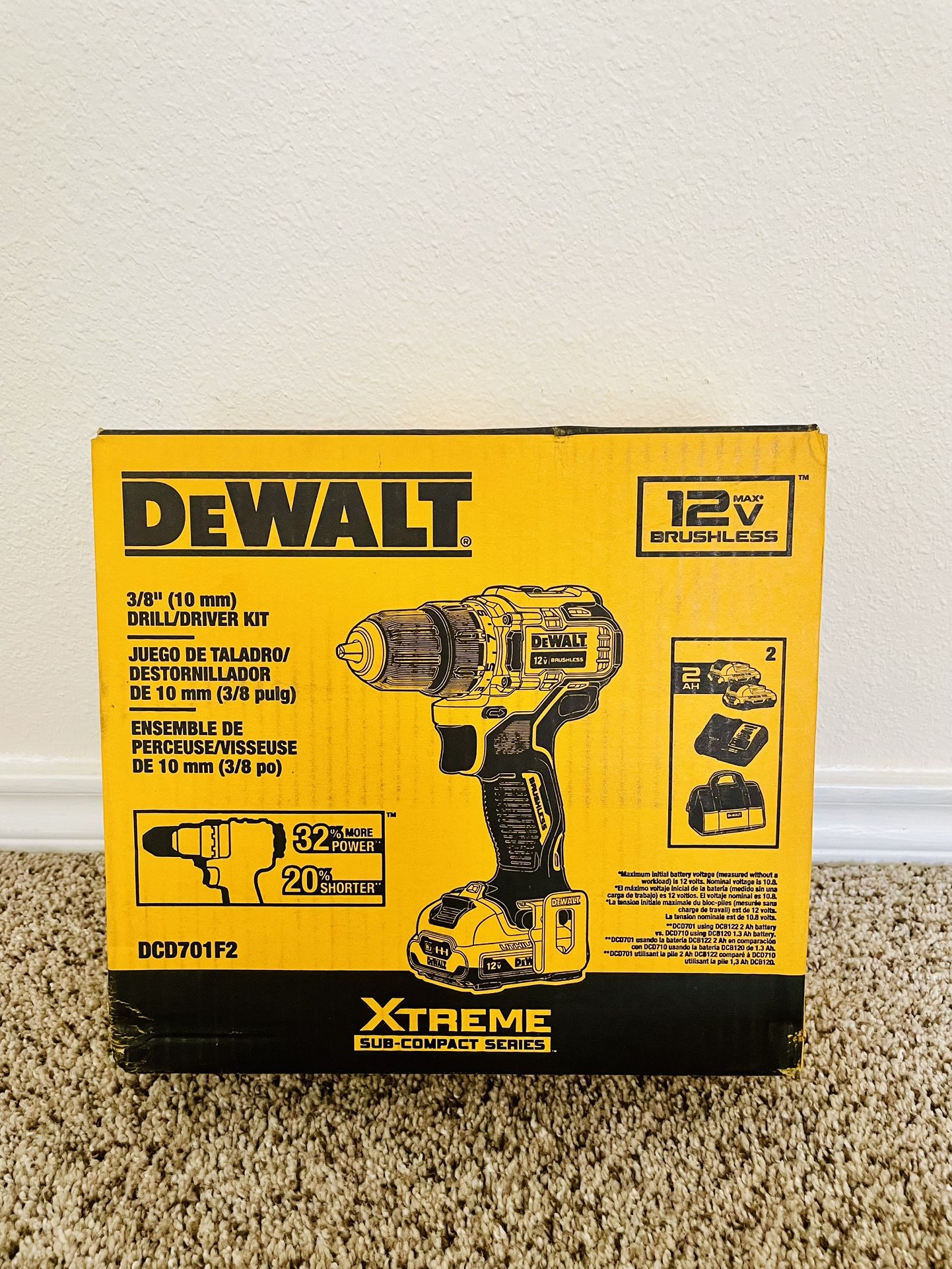 DEWALT XTREME 12-volt Max 3/8-in Brushless Cordless Drill (2-Batteries Included, Charger Included and Soft Bag included)