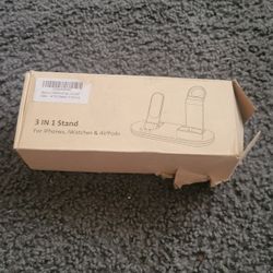 Apple 3 In 1 Stand