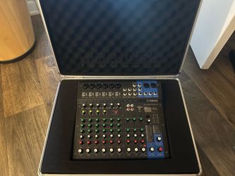 Yamaha Mixer MG12XUK