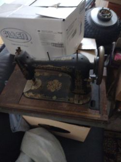 Antique Sewing Machine 