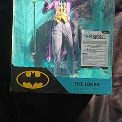 Mcfarlane Toys The Joker Giant Collectable Figure 