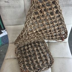 Reptile Hangout Hammock wit suction Cups