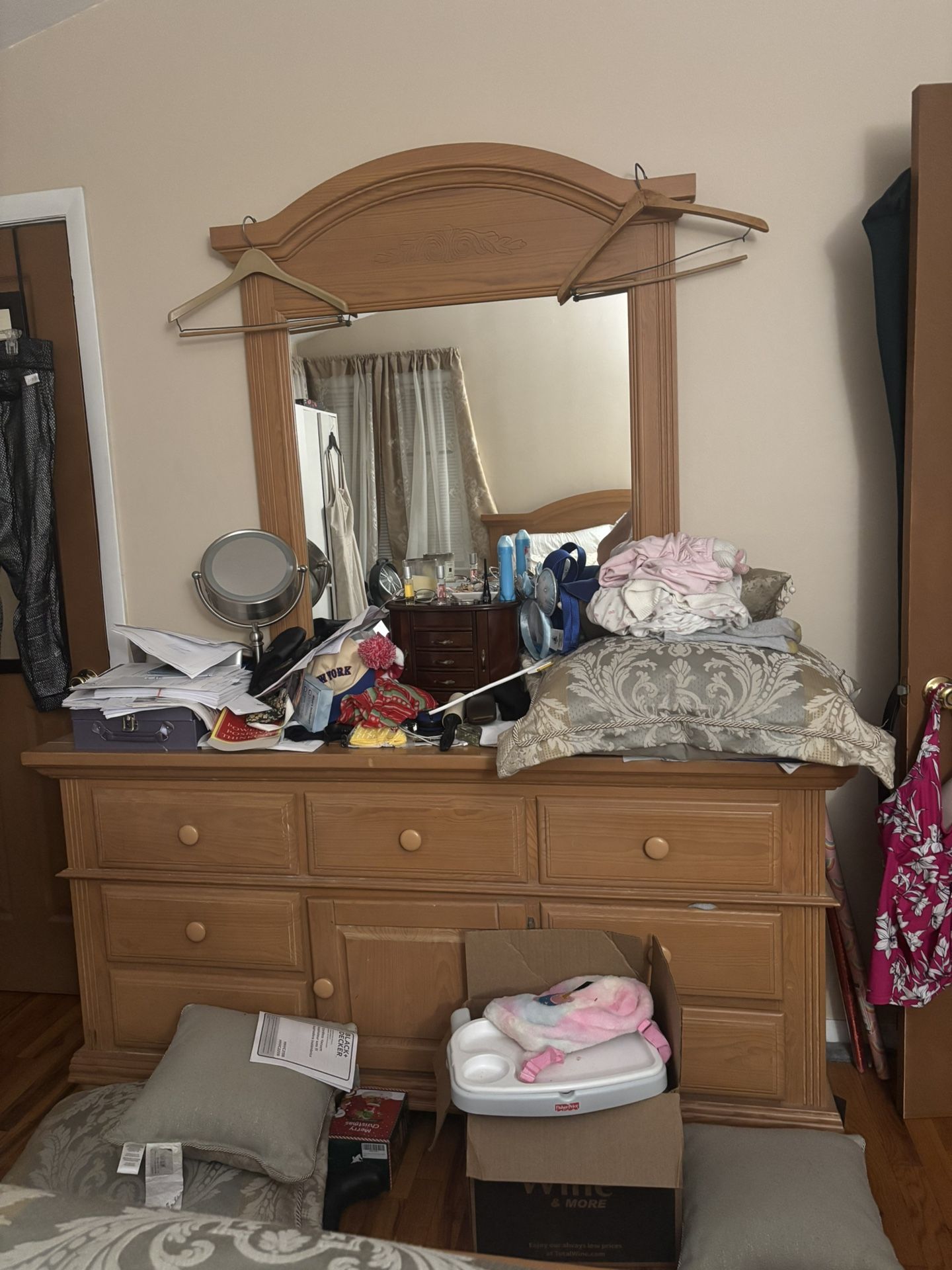 Queen Size Bedroom Set