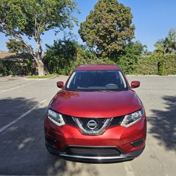 Nissan Rouge 2015