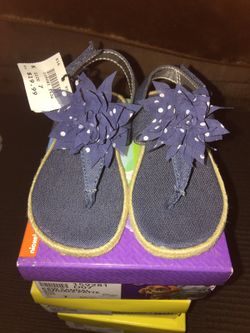 Sandals Size 6-7