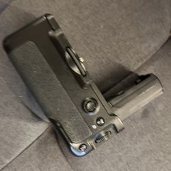 Sony battery grip