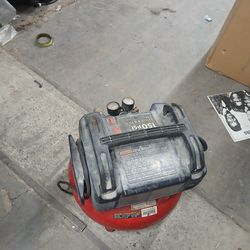 Air compressor