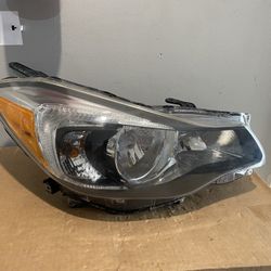 2012-2016 Subaru Crosstrek Right Headlight 
