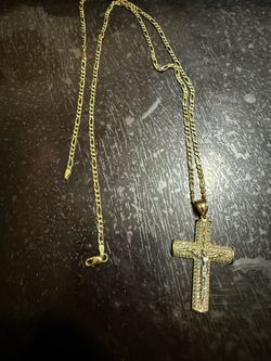 14k chain and pendant