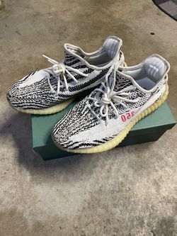Yeezy Zebra Size 9