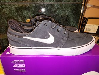 Nike SB Zoom Janoski OG (Black/White) - Size 8