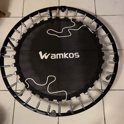 Wamkos Small black Trampoline 