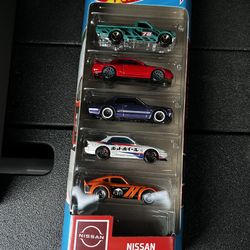 Hot Wheels Nissan 5 Pack