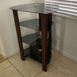 Living Room TV Table And Stand. (NEED GONE)