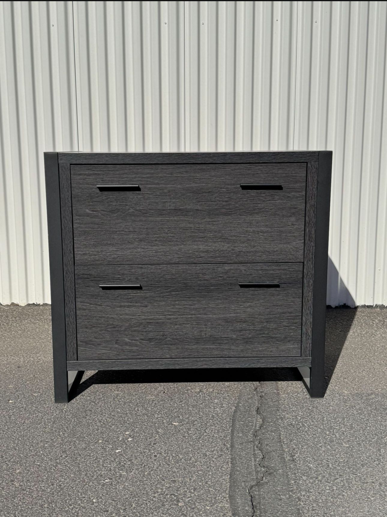 Nightstand/file Cabinet