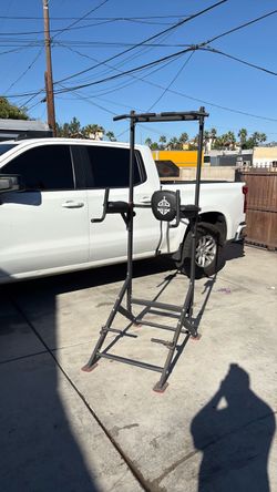 Pull up bar