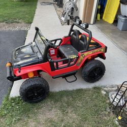 Kids Battery Powered Jeep