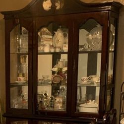 China Cabinet 