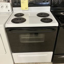 Pre-Owned Frigidaire Electric Range