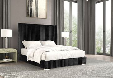 QUEEN BED 