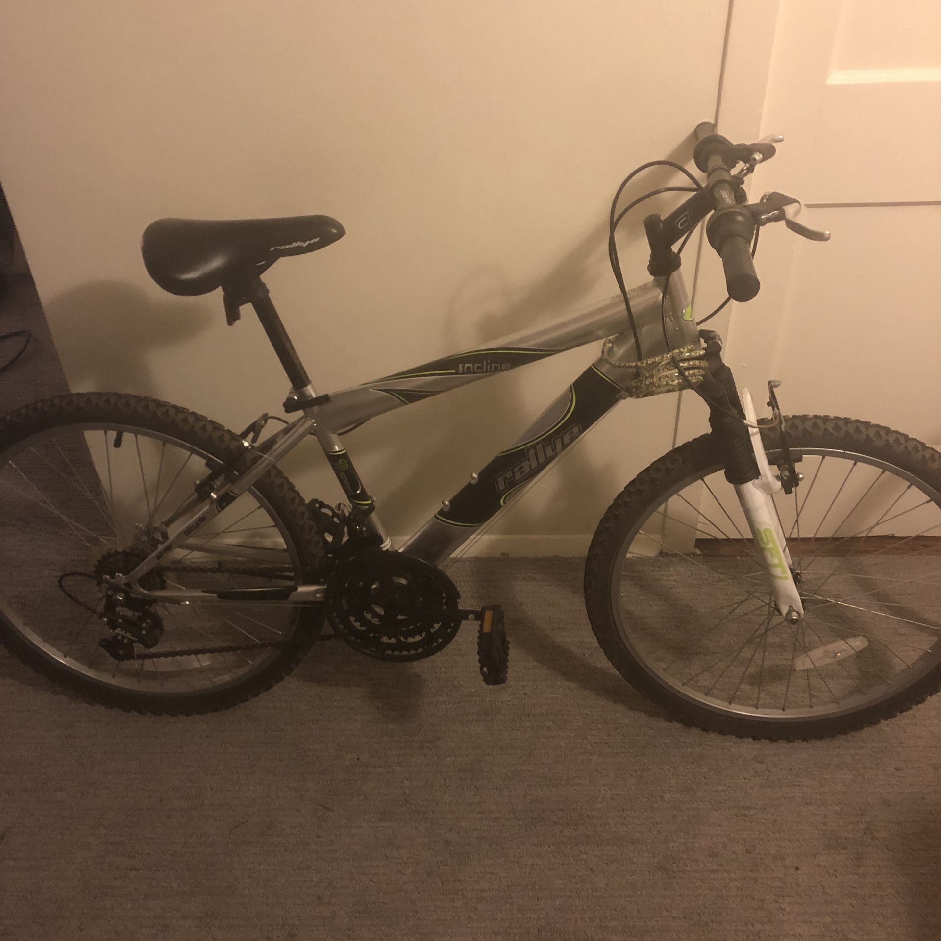 Rallye Incline 18 Speed SFT DX for Sale in San Francisco CA