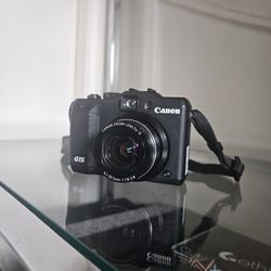 Canon G15 (16GB SD Card)