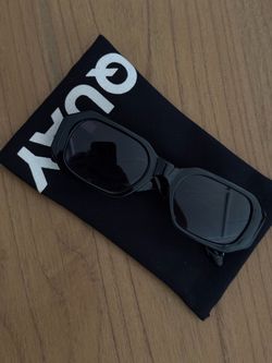 Quay Hyped Up Sunglasses