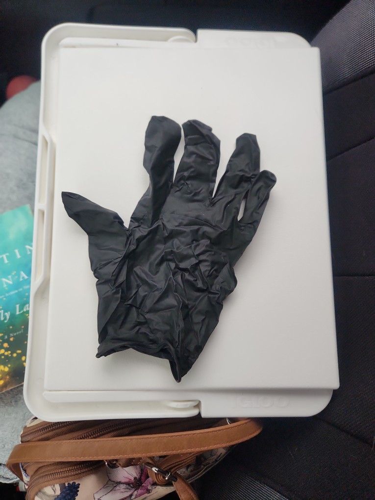 Glove