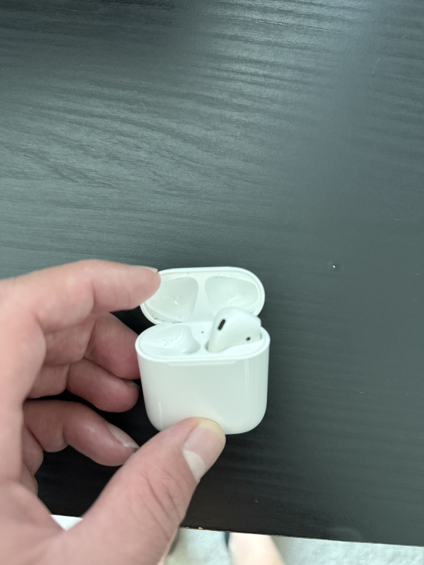AirPods -only 1 and the case $25
