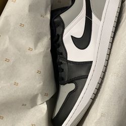Jordan 1 Low Shadow Toe GS