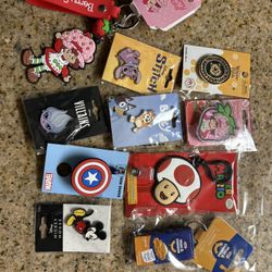 Key chains & Badge Holders Clothes Pins Lot 
