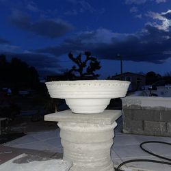 Outdoor Planter /Top White Section 