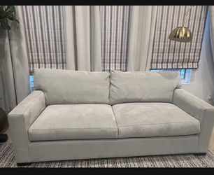 Crate and Barrel Sofa *bestseller AXIS