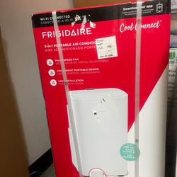 AC - Frigidaire 3-in-1 Connected Portable Room Air Conditioner with Supplemental Heat 14,000 BTU (ASHRAE) / 10,000 BTU (DOE)