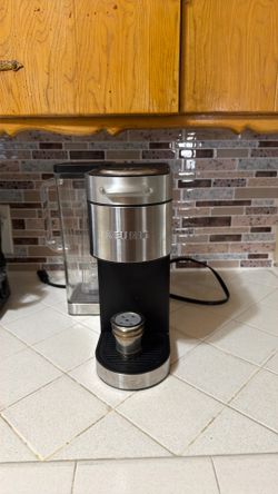 KEURIG K Supreme Plus Coffee Maker