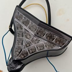2009-2014 R1 Integrated Turn Signals Taillight 