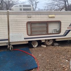 Vintage 1987 Hi N Lo Pop Up Camper