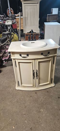 Bathroom Vanity with sink & faucet