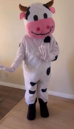 La Vaca Lola Mascot