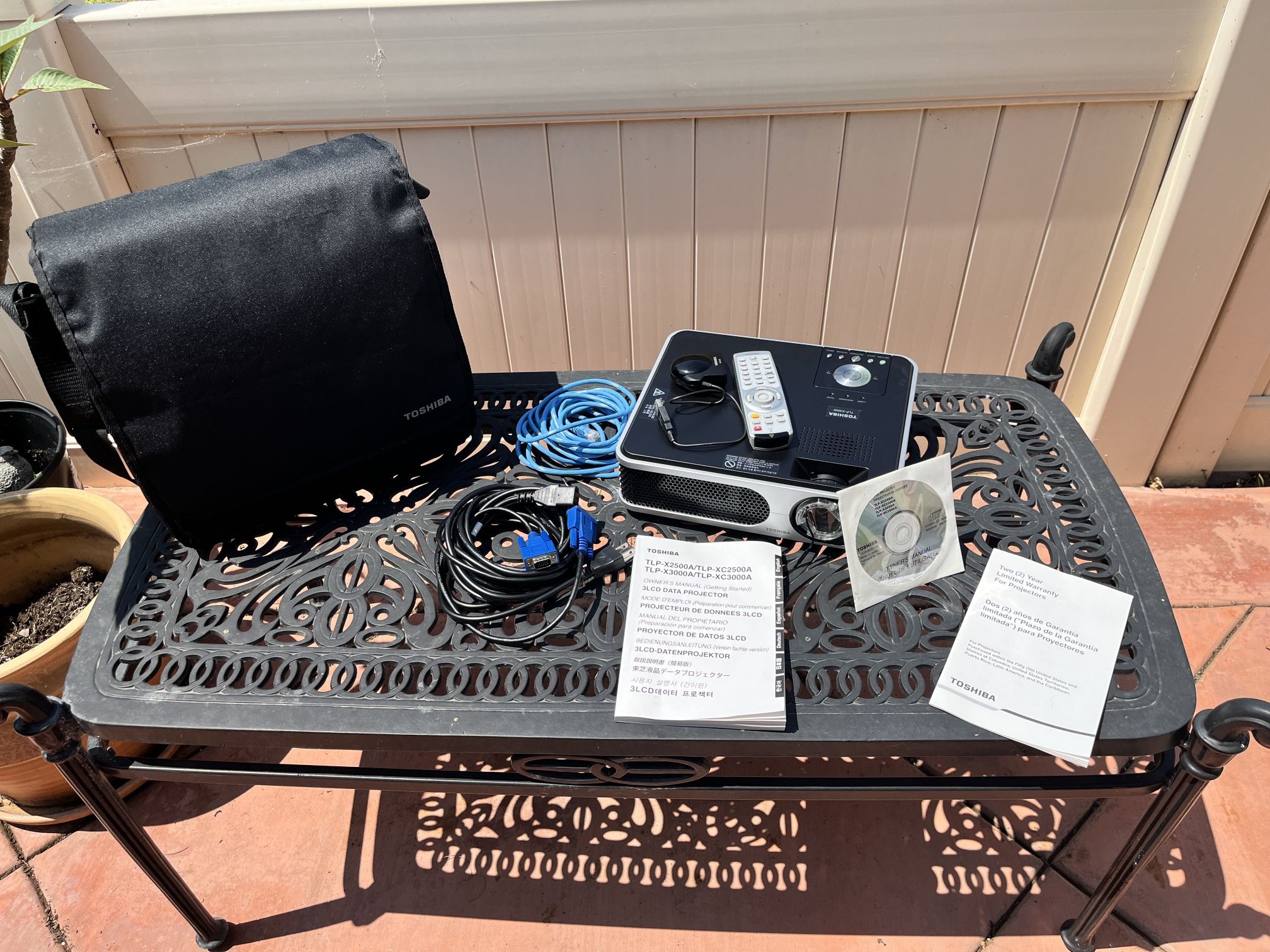 Toshiba 3LCD Data Projector - TLP-X3000