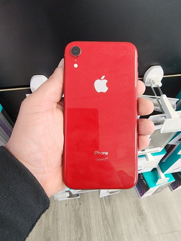 Apple iPhone XR 64GB in Red (T-Mobile, Metro, Simple Mobile, Sprint)