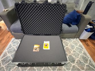 Pelican 1730 case brand new unused
