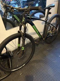Eleven 11 Bicycle