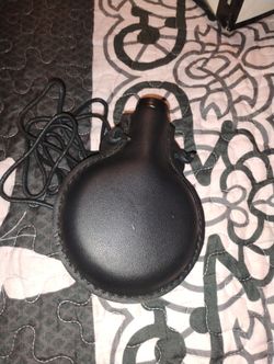 Pequeña Cantimplora Forrada De Cuero Sintético Para Vino Para Agua Nueva $15