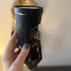 Westcott FJ80 Camera Flash + Case + Charger – Excellent Condition ⚡️