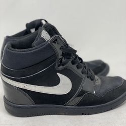 Black Womens Nike Sneakers With Wedge Size 8.5