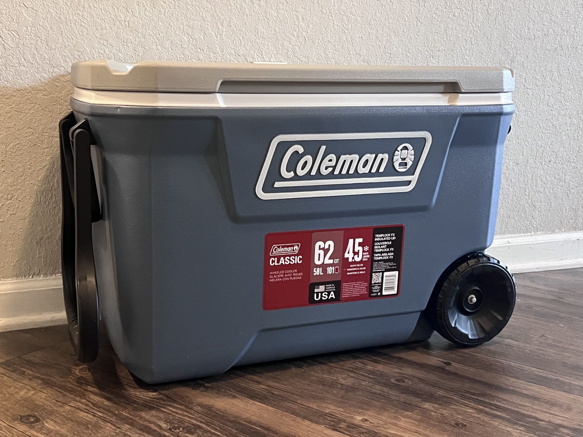 (Used Once, Excellent Condition!) Coleman 316 Series 62QT Hard Chest Wheeled Cooler, Lakeside Blue