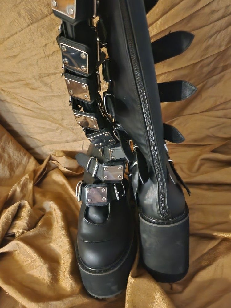Knee High Boots Size 10